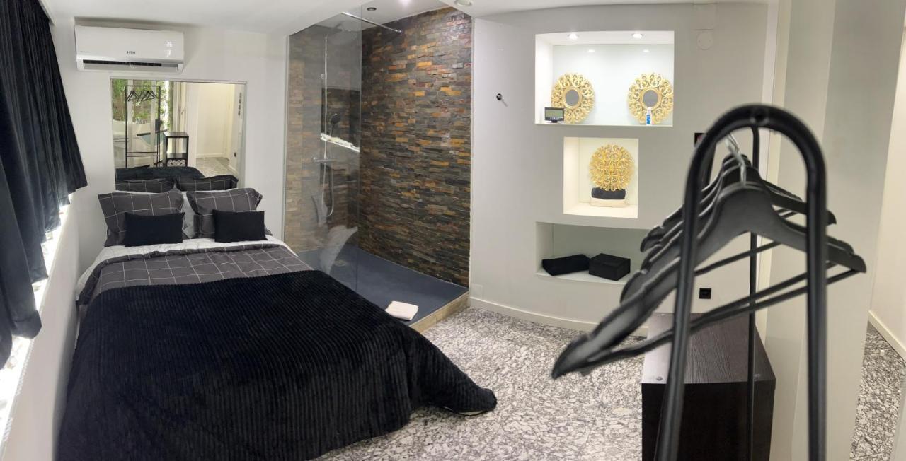Modern Room With Indoor Shower Near The River - Quarto Moderno Com Duche Interior Proximo Da Ribeira Vila Nova de Gaia Eksteriør billede